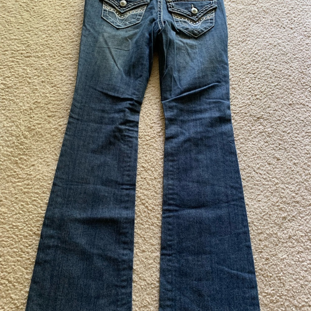 Jeans - Picture 2 of 9